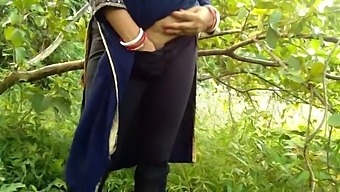 Hindi Audio Public Sex With A Big-Titted Milf In The Jungle