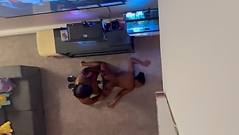 Verified Amateurs Get Down And Dirty In High Definition